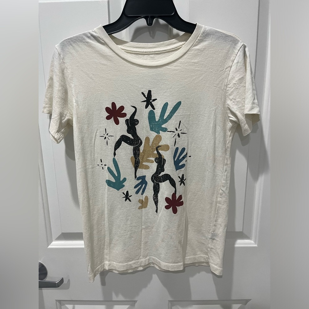 Desert Dreamer Graphic Tee Size XS